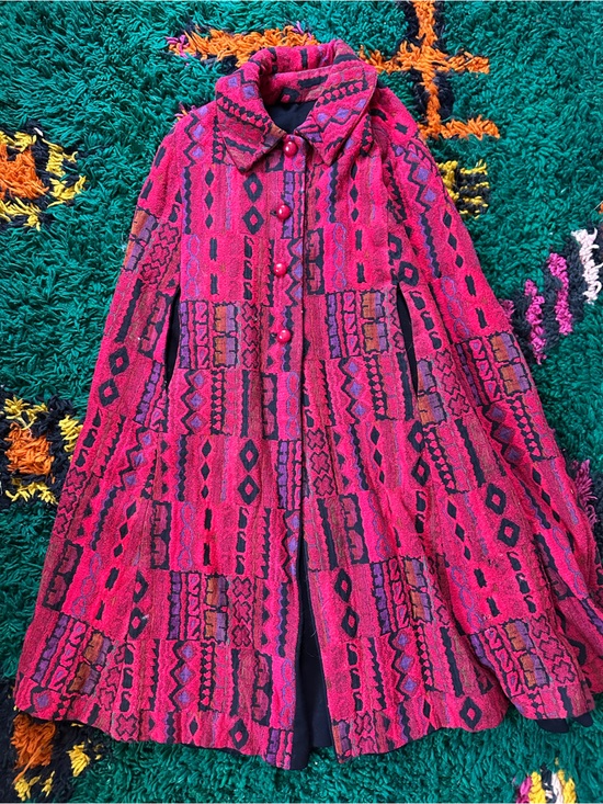 Vintage Jackets & Blazers - VINTAGE colorful geometric poncho